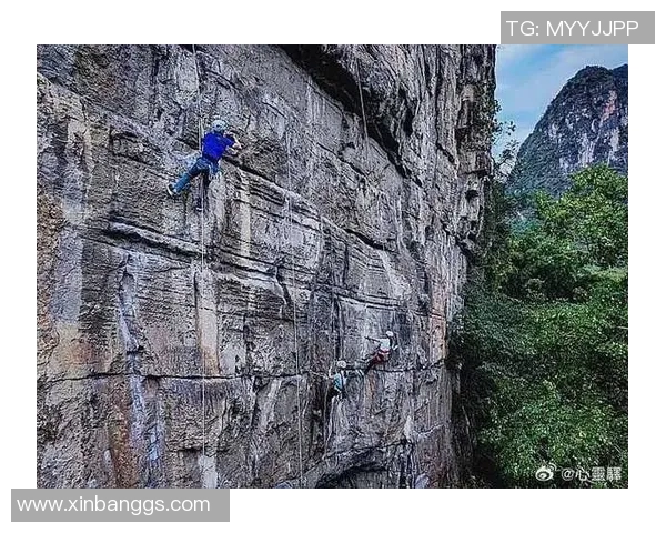 赵伟独家揭秘攀岩技巧与心得分享助你征服高峰