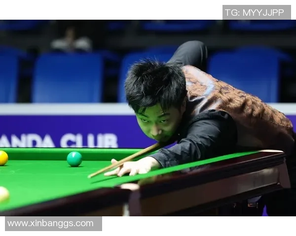 18岁天才挑战丹尼斯的巅峰对决谁将成为新一代的棋坛霸主